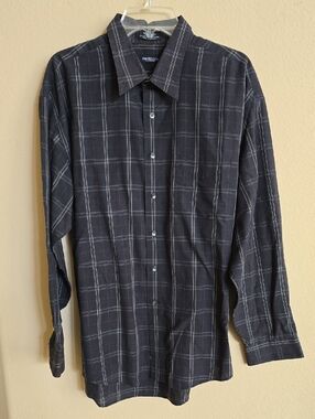 Van Heusen Men's Black Windowpane Plaid Button-Down Shirt